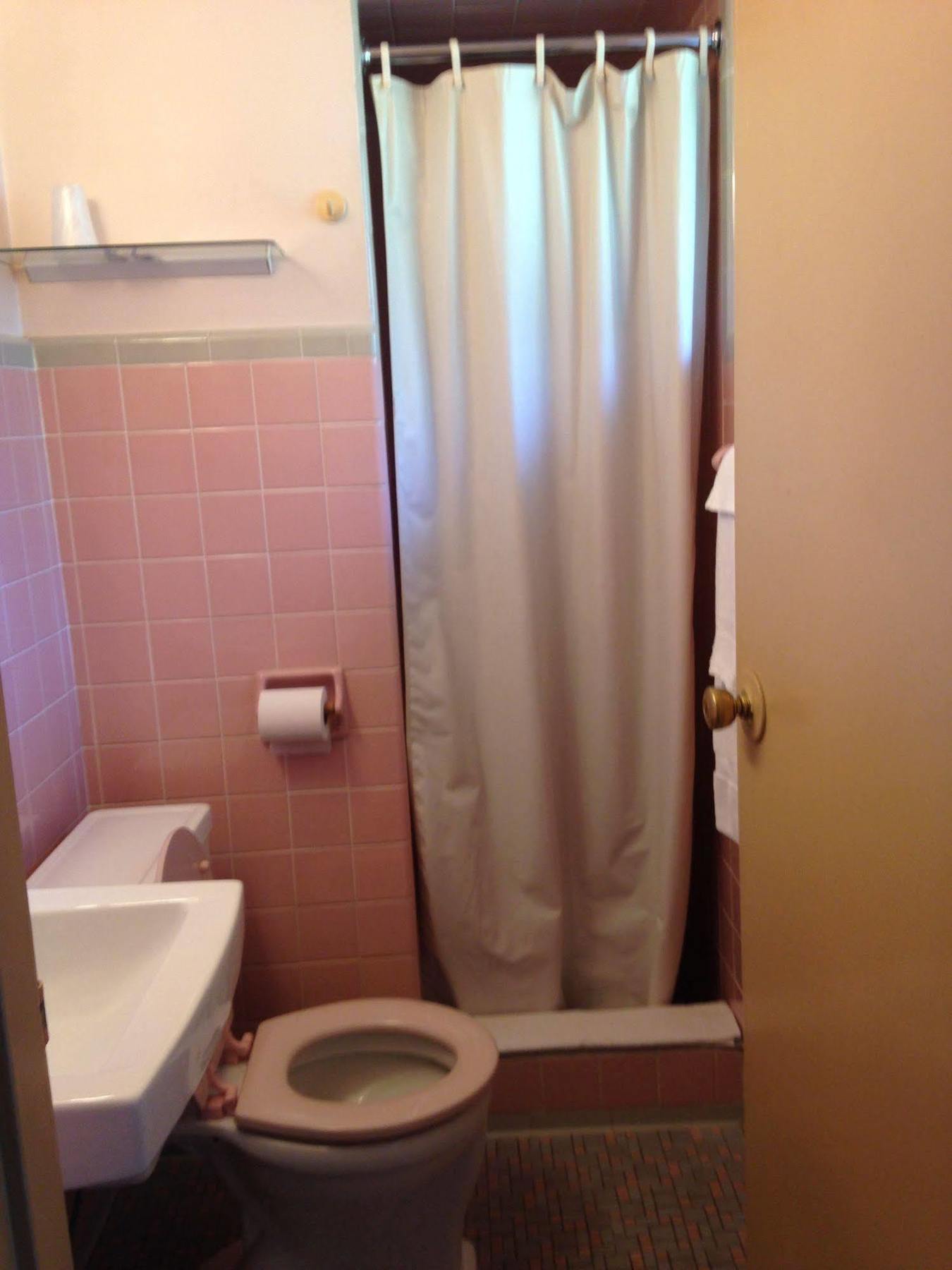 Heidelberg Motel Μπρίτζπορτ Εξωτερικό φωτογραφία